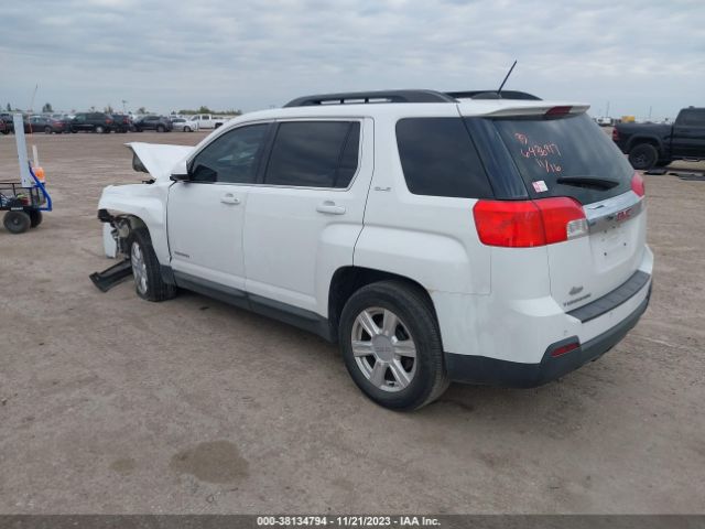 Photo 2 VIN: 2GKALREK8F6192699 - GMC TERRAIN 