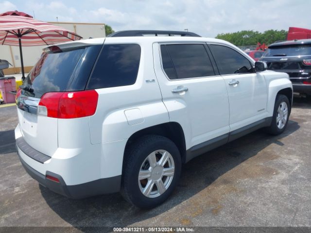 Photo 3 VIN: 2GKALREK9E6319748 - GMC TERRAIN 