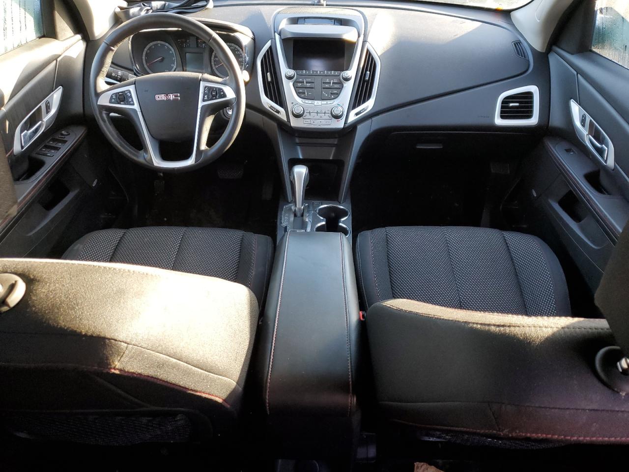 Photo 7 VIN: 2GKALREK9F6404641 - GMC TERRAIN 