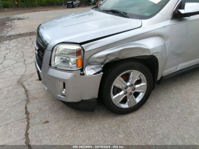 Photo 5 VIN: 2GKALREKXF6186774 - GMC TERRAIN 