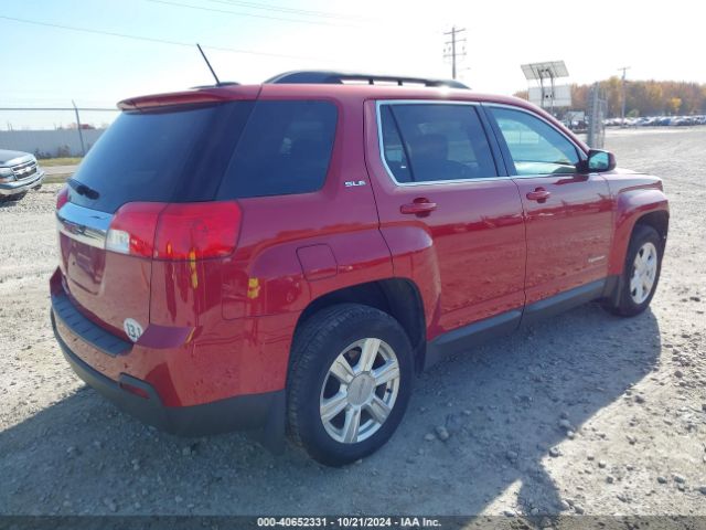 Photo 3 VIN: 2GKALREKXF6235617 - GMC TERRAIN 