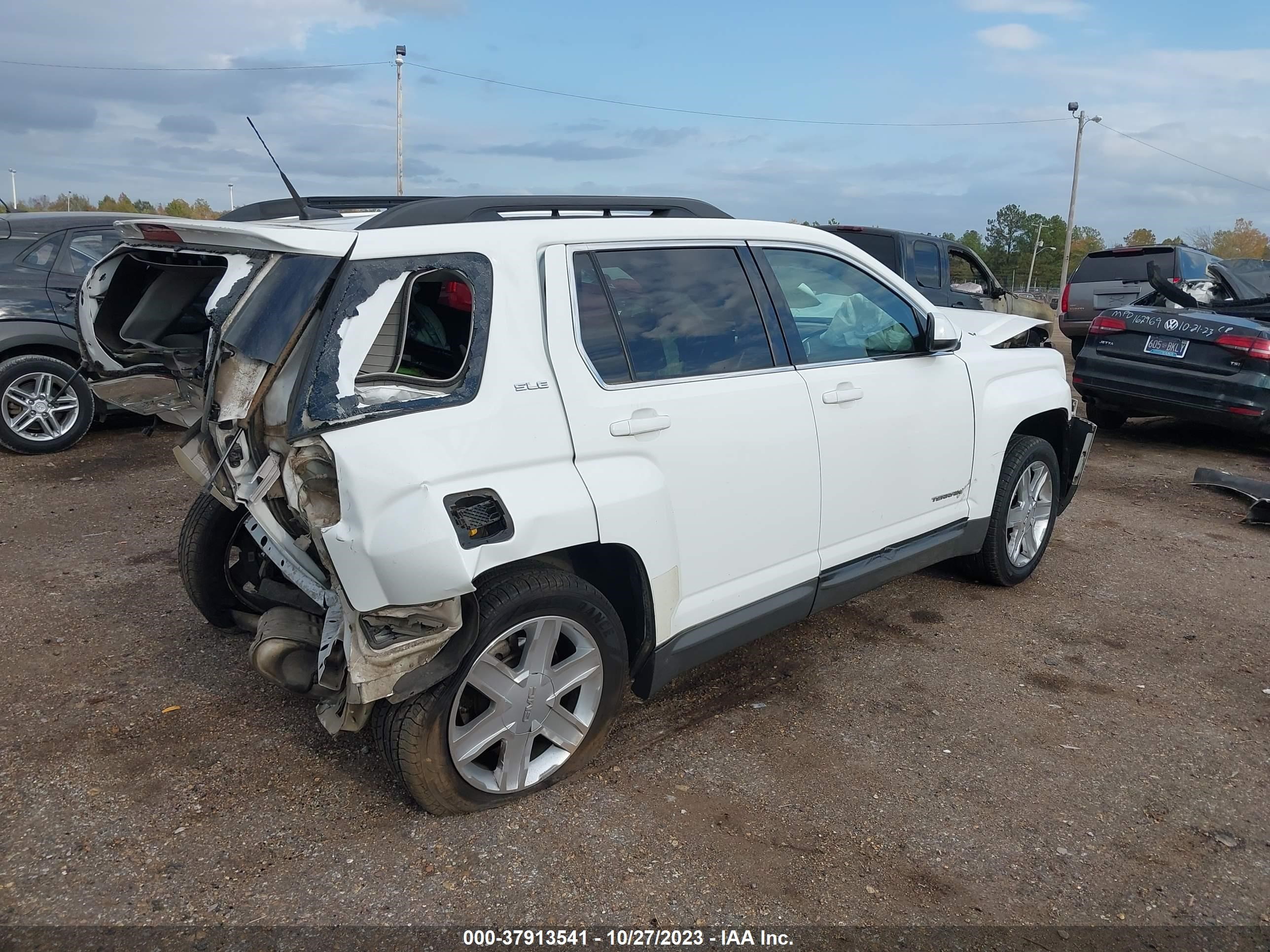 Photo 3 VIN: 2GKALSEK1C6310952 - GMC TERRAIN 