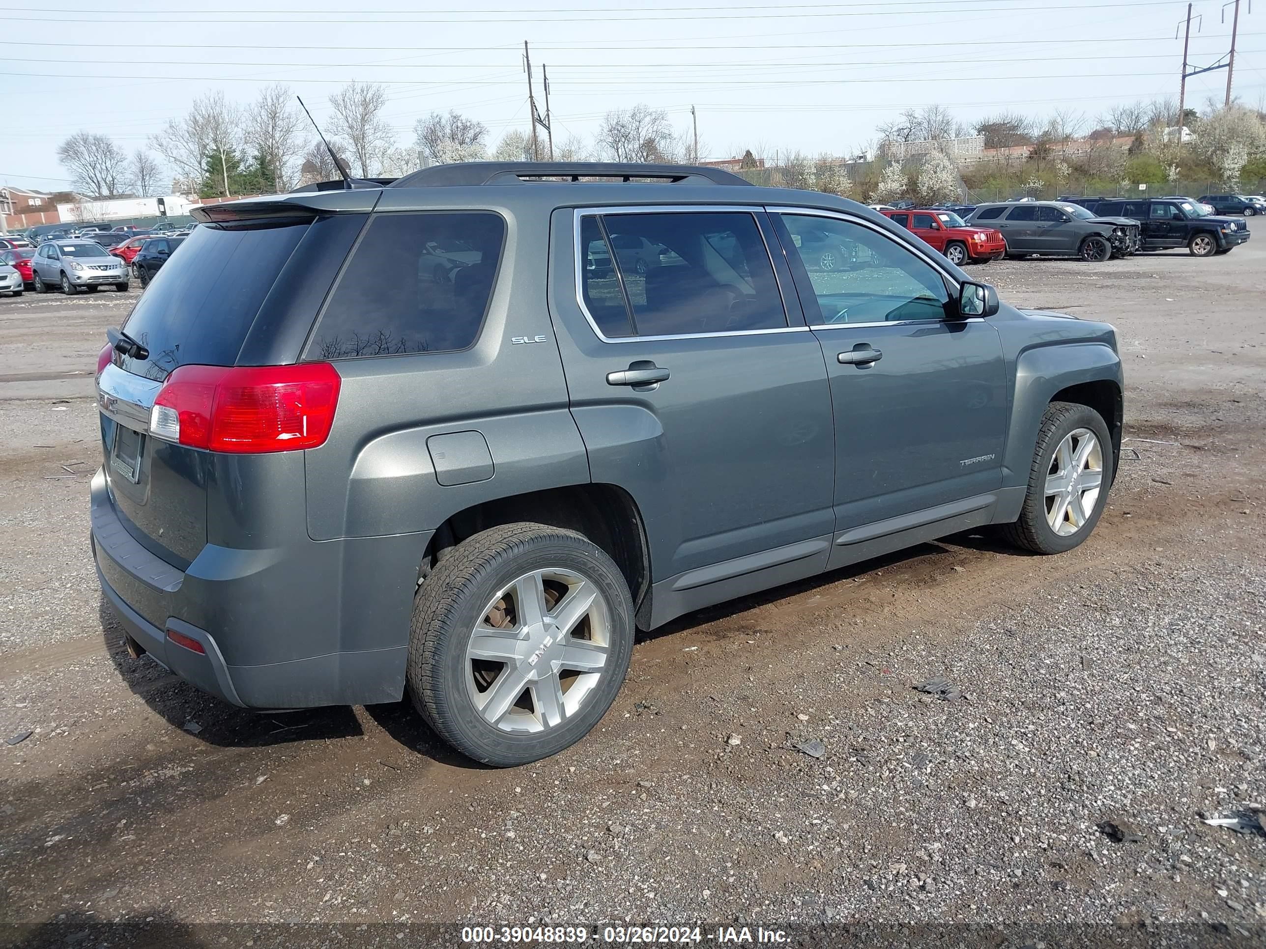 Photo 3 VIN: 2GKALSEKXC6297392 - GMC TERRAIN 