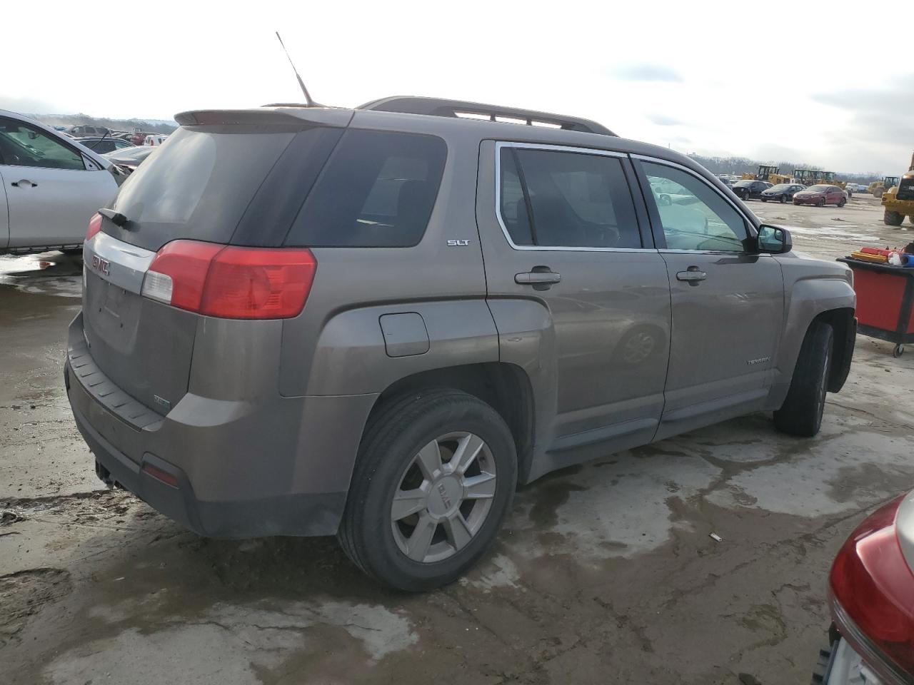 Photo 2 VIN: 2GKALUEK4C6213370 - GMC TERRAIN 