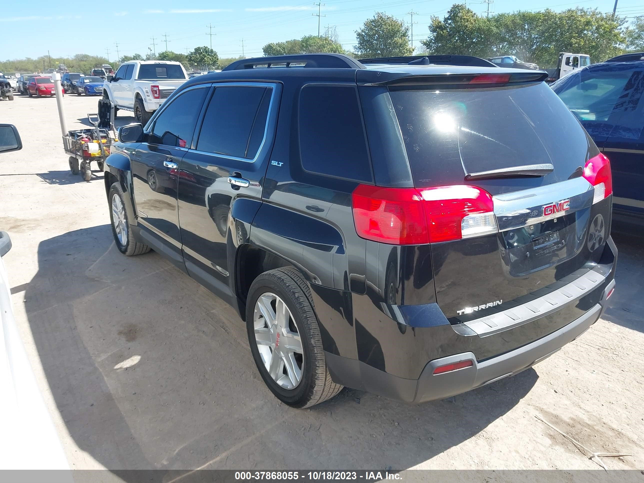 Photo 2 VIN: 2GKALUEK4C6326316 - GMC TERRAIN 