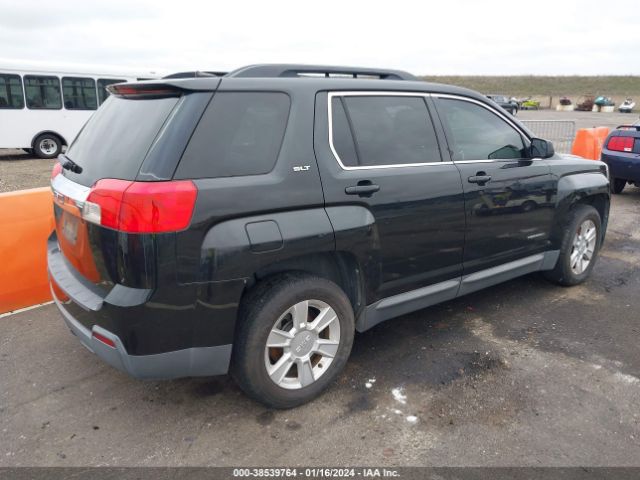 Photo 3 VIN: 2GKALUEKXC6106677 - GMC TERRAIN 