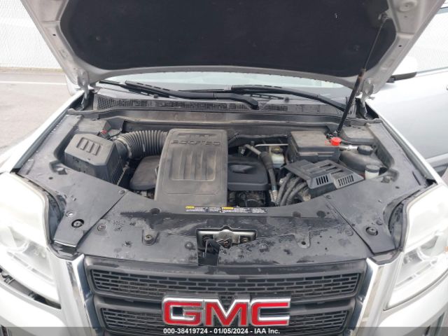 Photo 9 VIN: 2GKALUEKXC6163302 - GMC TERRAIN 