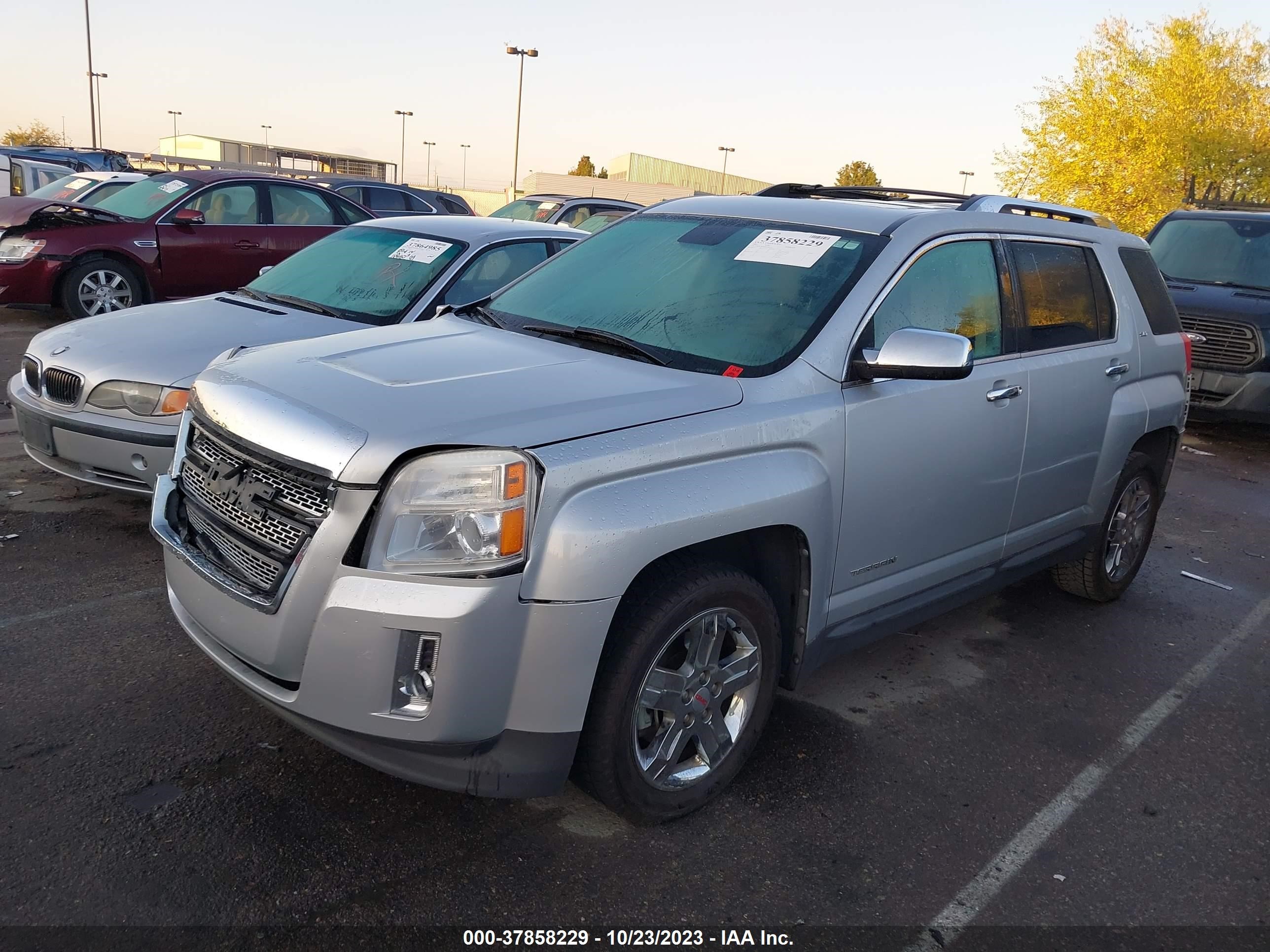 Photo 1 VIN: 2GKALWEK2C6100934 - GMC TERRAIN 