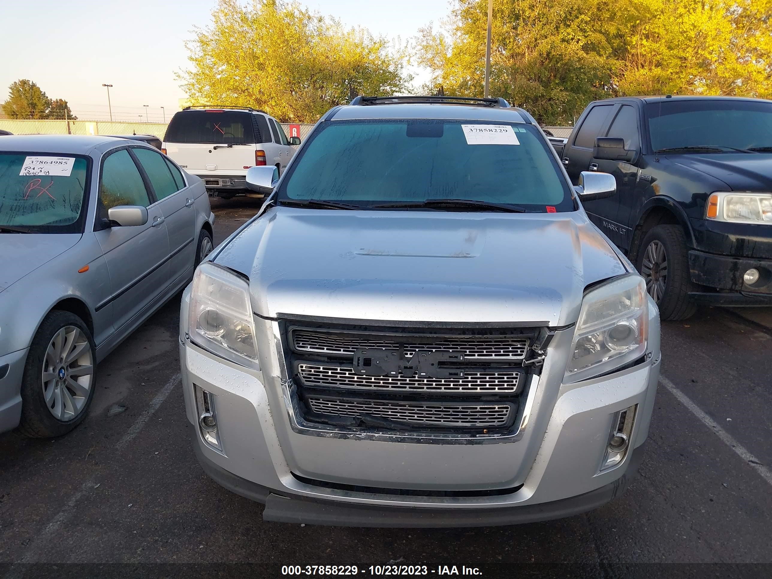 Photo 11 VIN: 2GKALWEK2C6100934 - GMC TERRAIN 