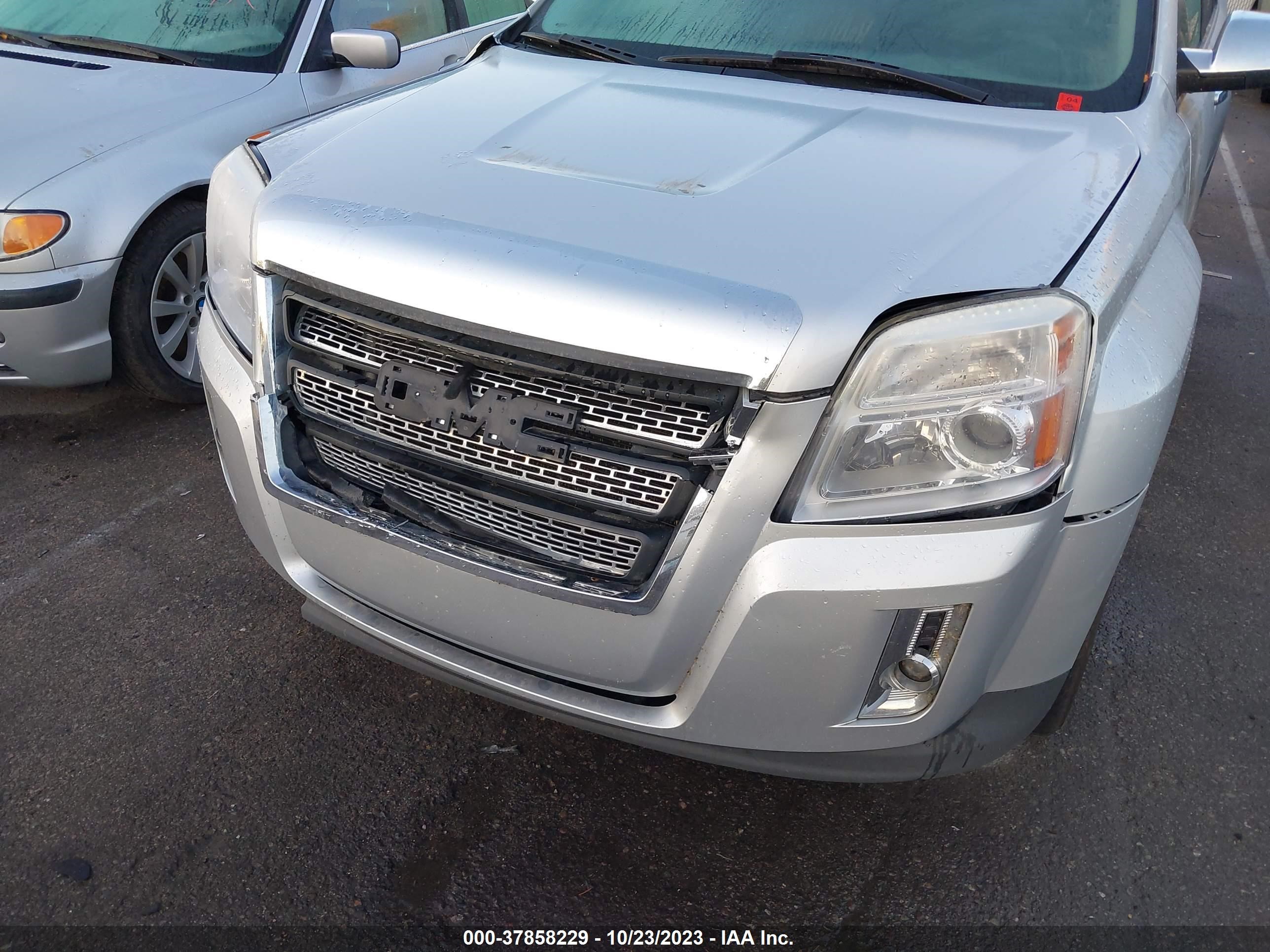 Photo 5 VIN: 2GKALWEK2C6100934 - GMC TERRAIN 