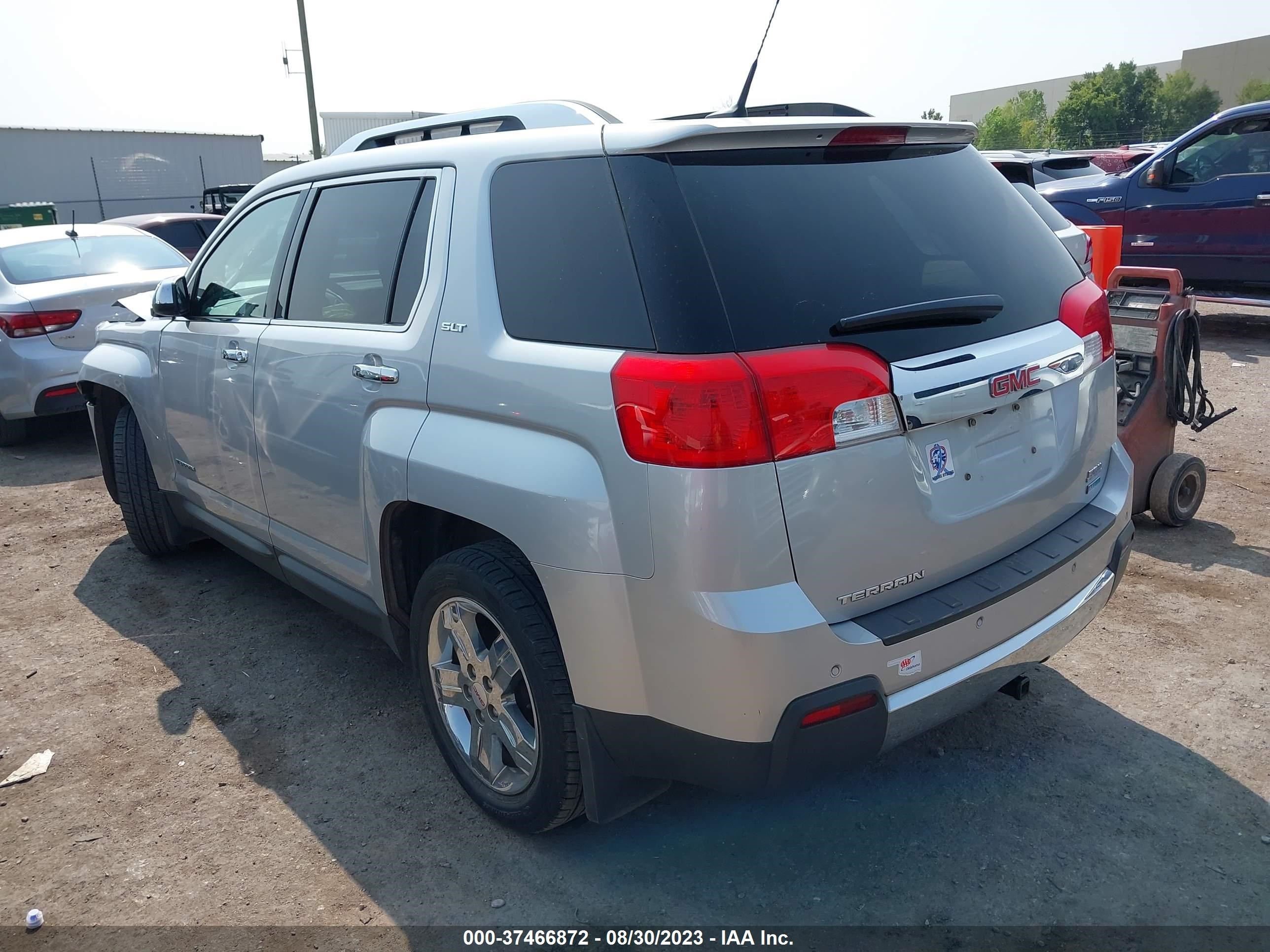 Photo 2 VIN: 2GKALWEK6C6174907 - GMC TERRAIN 