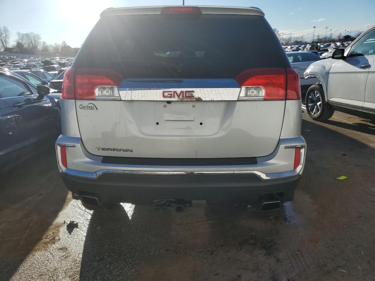 Photo 5 VIN: 2GKFLNE33H6277430 - GMC TERRAIN 