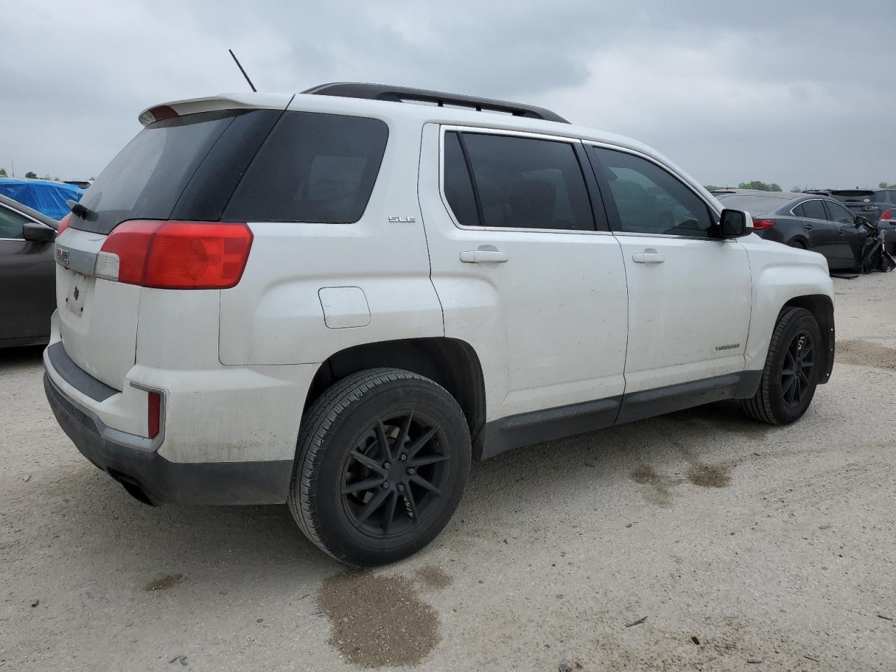 Photo 2 VIN: 2GKFLNE34G6113392 - GMC TERRAIN 