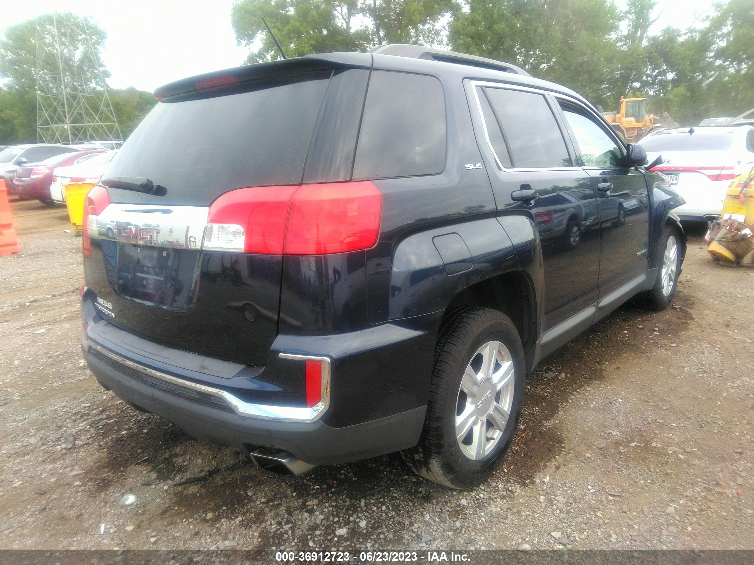 Photo 3 VIN: 2GKFLNE39G6288317 - GMC TERRAIN 