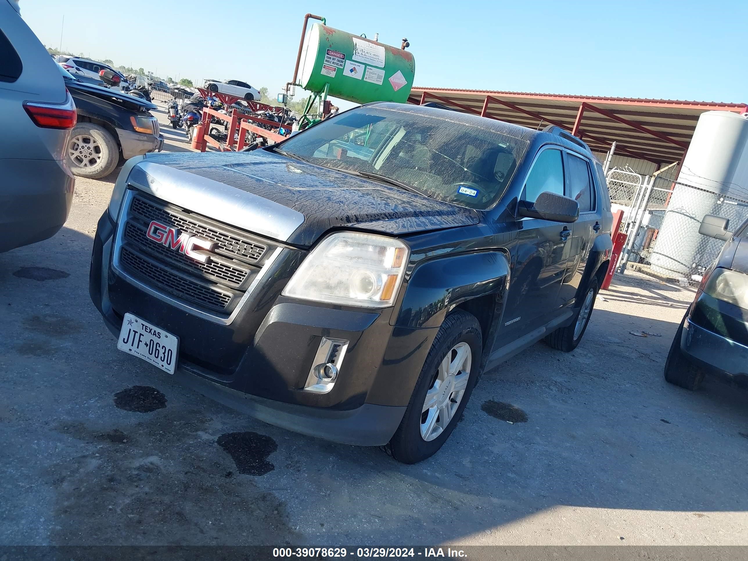 Photo 1 VIN: 2GKFLRE36E6360031 - GMC TERRAIN 