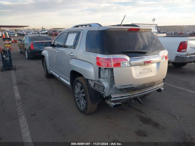 Photo 2 VIN: 2GKFLRE38H6133749 - GMC TERRAIN 