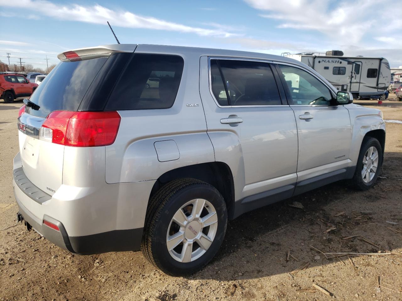 Photo 2 VIN: 2GKFLREK0D6241039 - GMC TERRAIN 