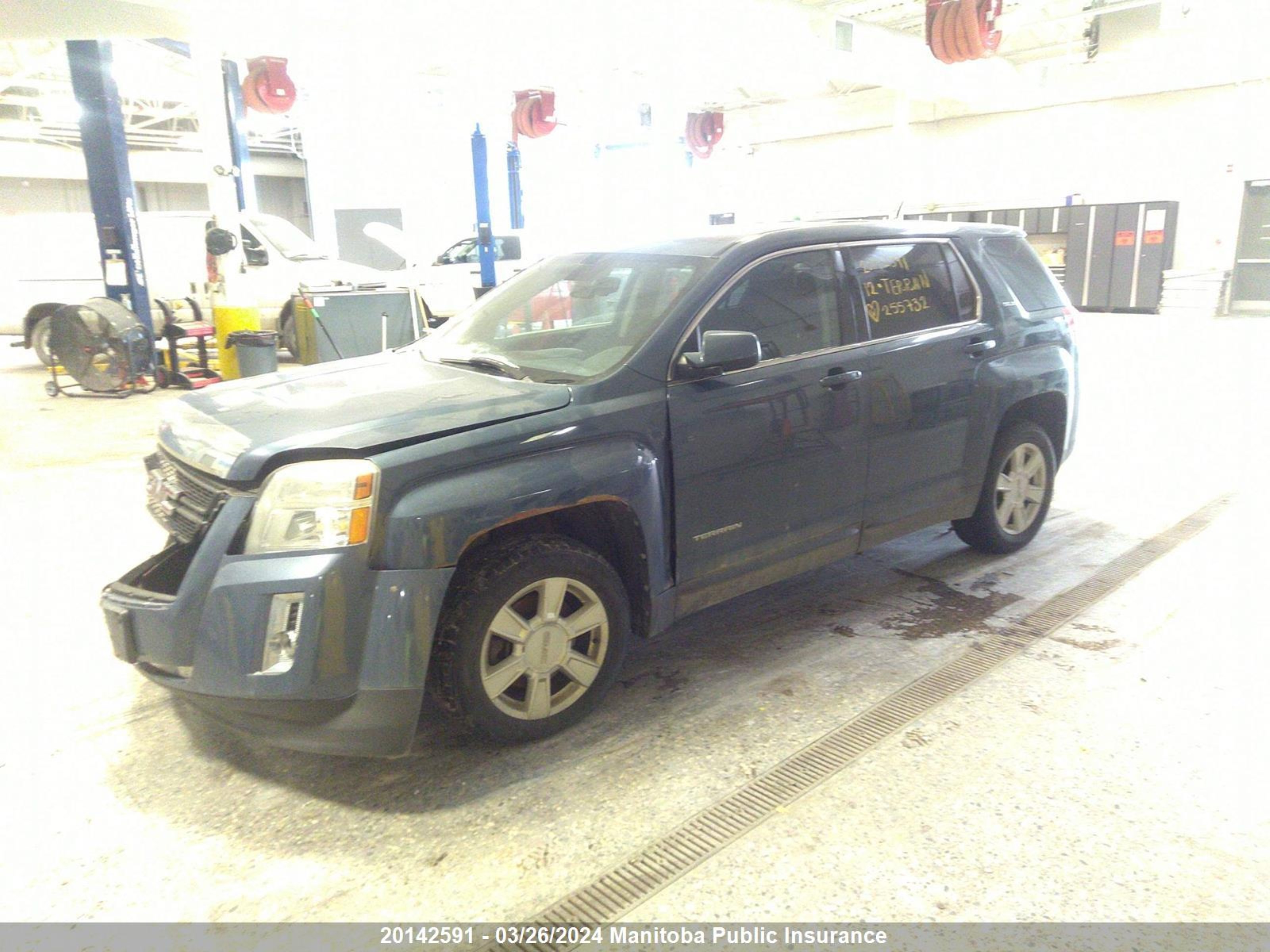 Photo 1 VIN: 2GKFLREK9C6255732 - GMC TERRAIN 