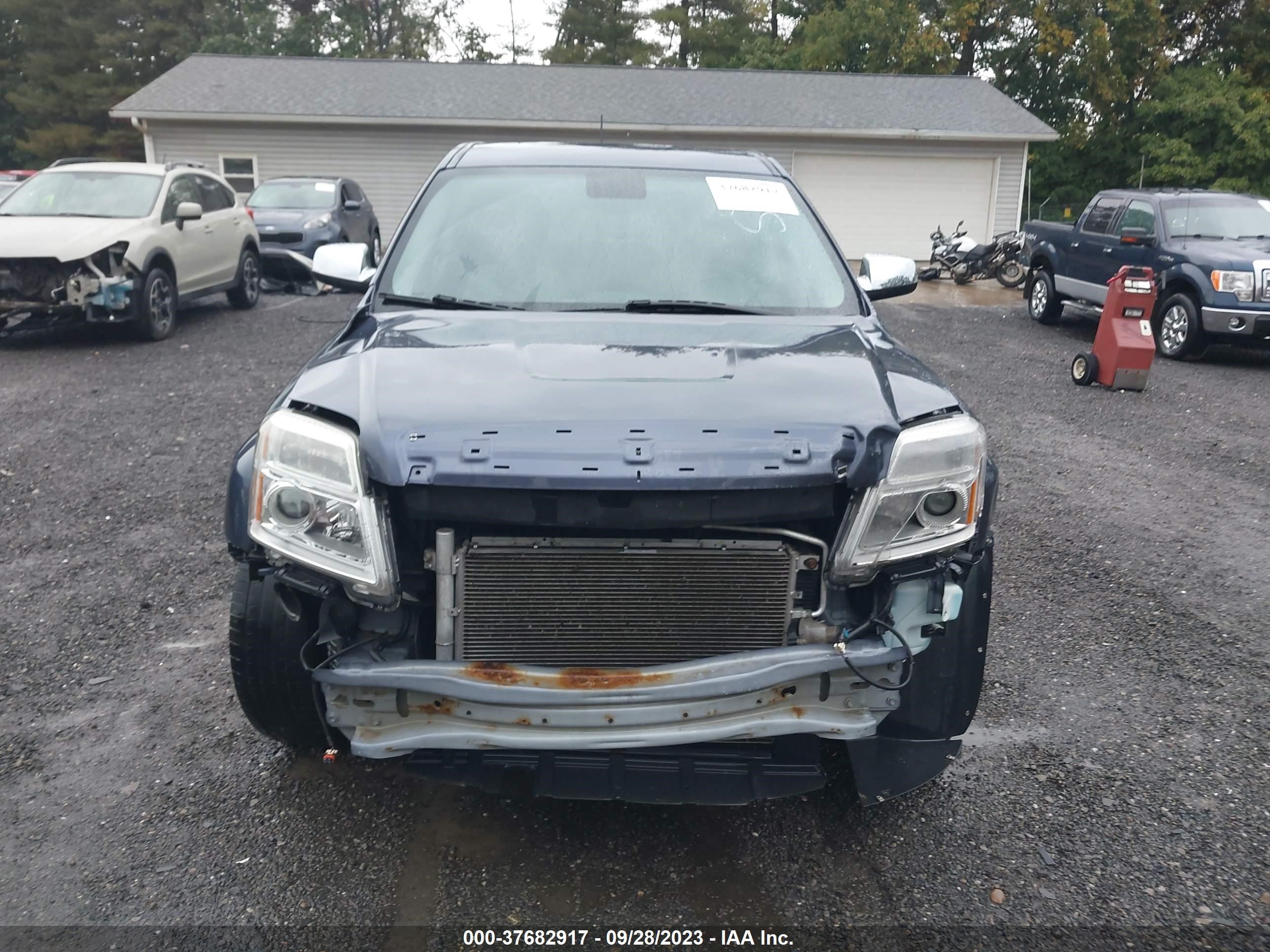 Photo 5 VIN: 2GKFLREK9D6352236 - GMC TERRAIN 