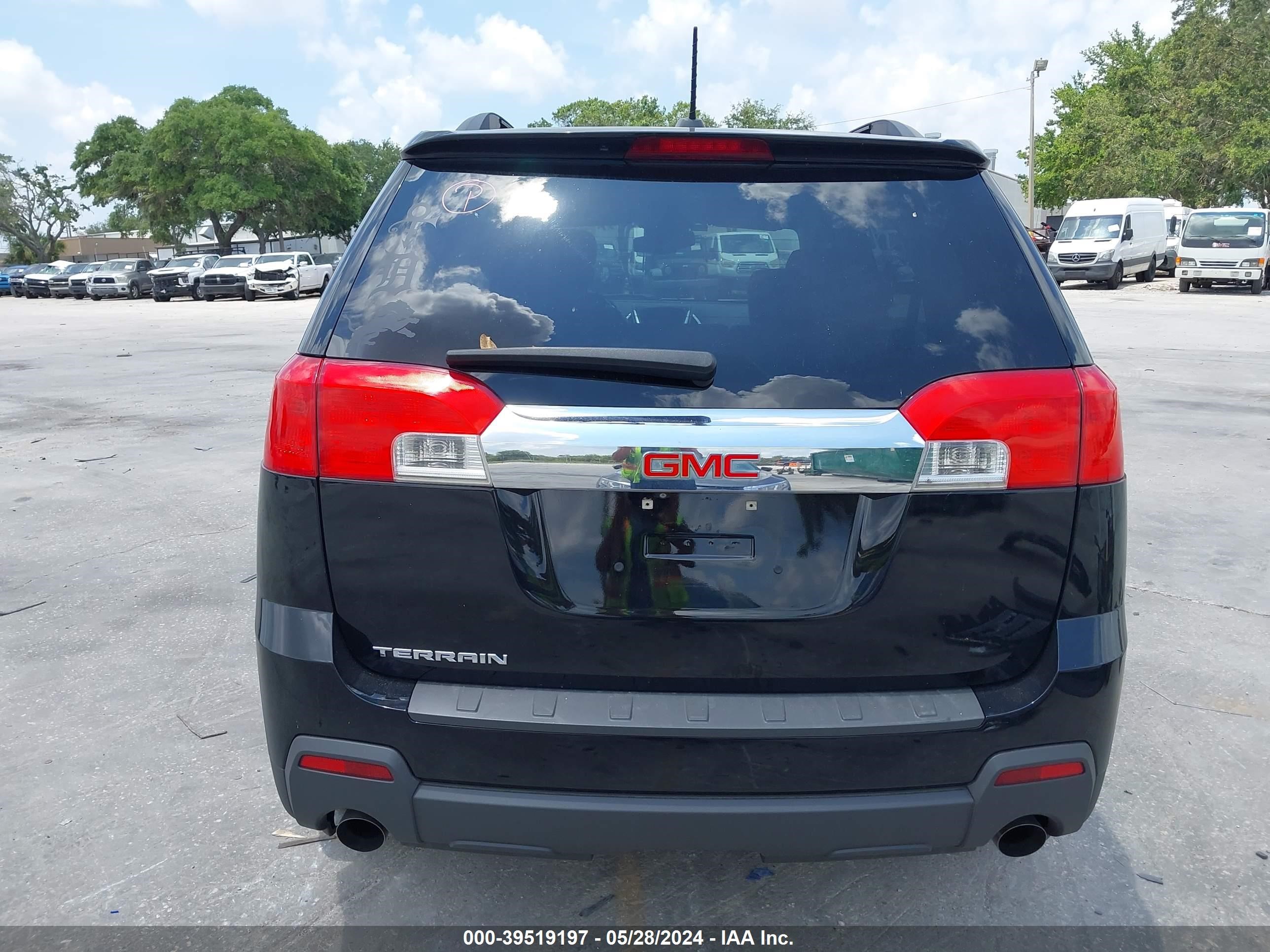 Photo 15 VIN: 2GKFLSE30F6291670 - GMC TERRAIN 