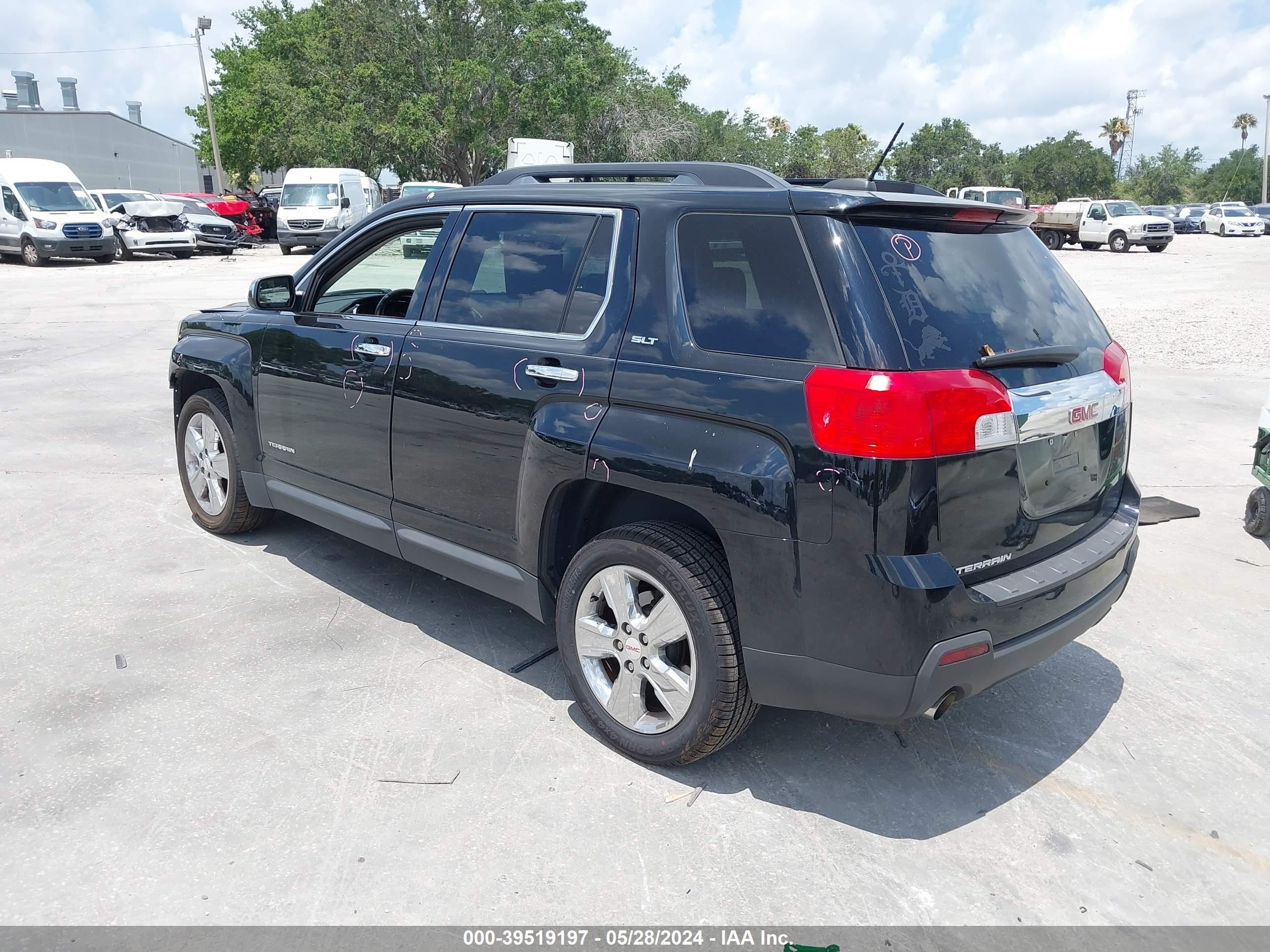 Photo 2 VIN: 2GKFLSE30F6291670 - GMC TERRAIN 