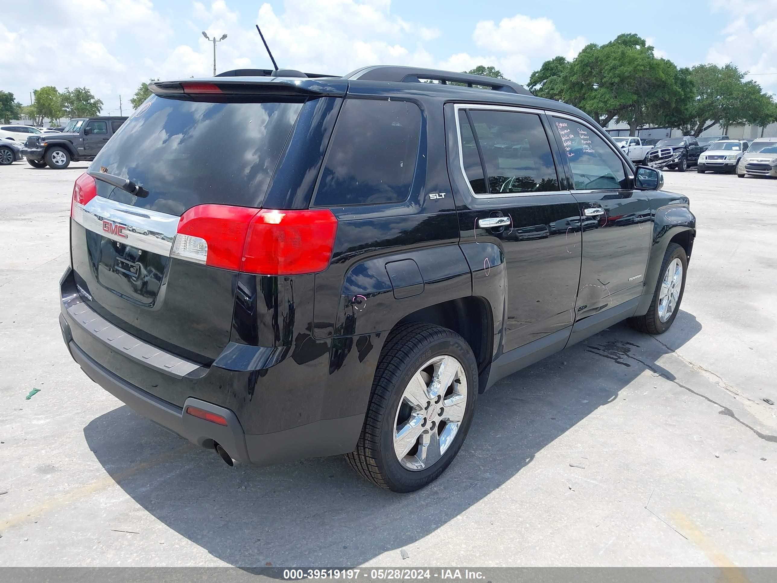 Photo 3 VIN: 2GKFLSE30F6291670 - GMC TERRAIN 