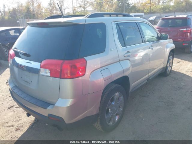 Photo 3 VIN: 2GKFLSE35F6104049 - GMC TERRAIN 