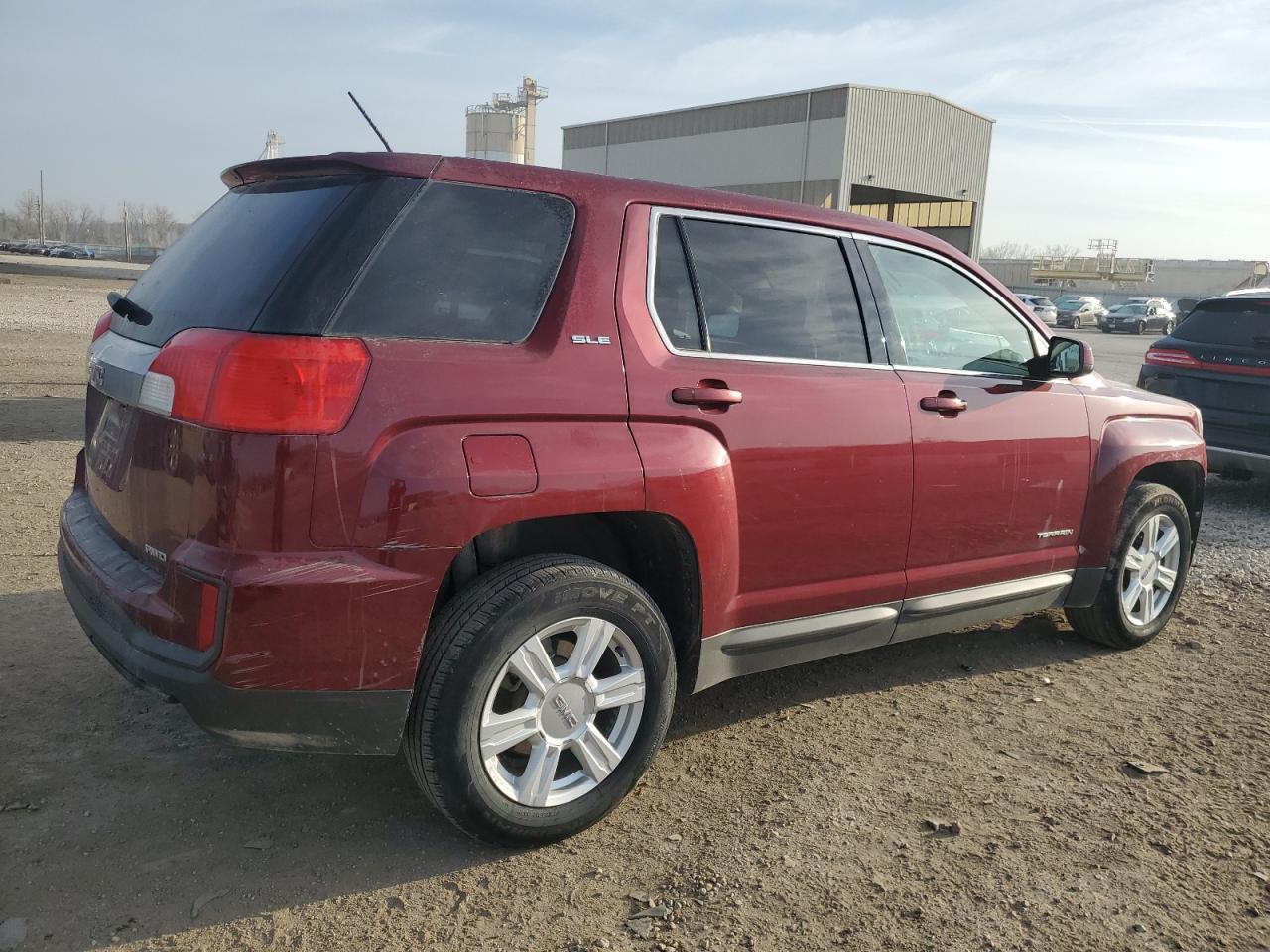 Photo 2 VIN: 2GKFLSEK0G6353657 - GMC TERRAIN 