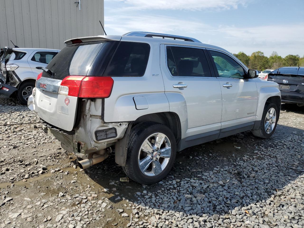 Photo 2 VIN: 2GKFLTE30E6206752 - GMC TERRAIN 