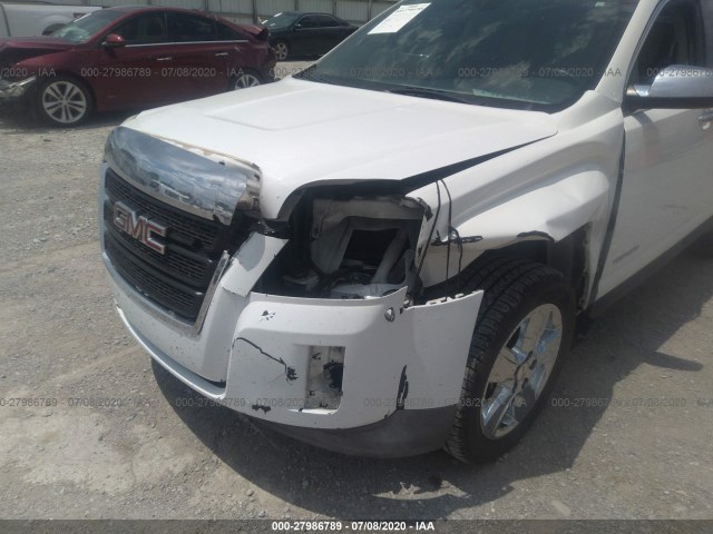 Photo 5 VIN: 2GKFLTE30F6142441 - GMC TERRAIN 