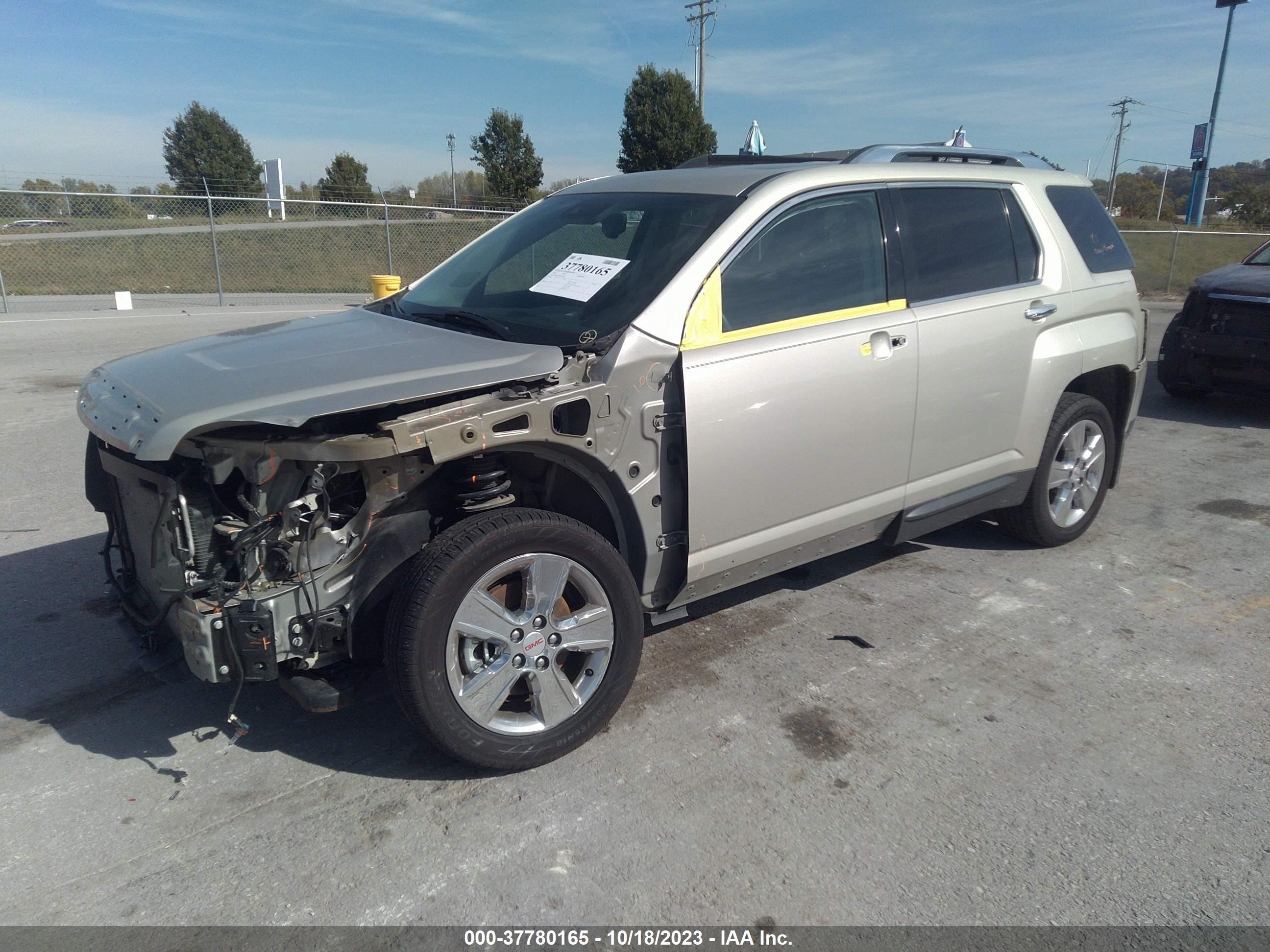 Photo 1 VIN: 2GKFLTE33E6239650 - GMC TERRAIN 