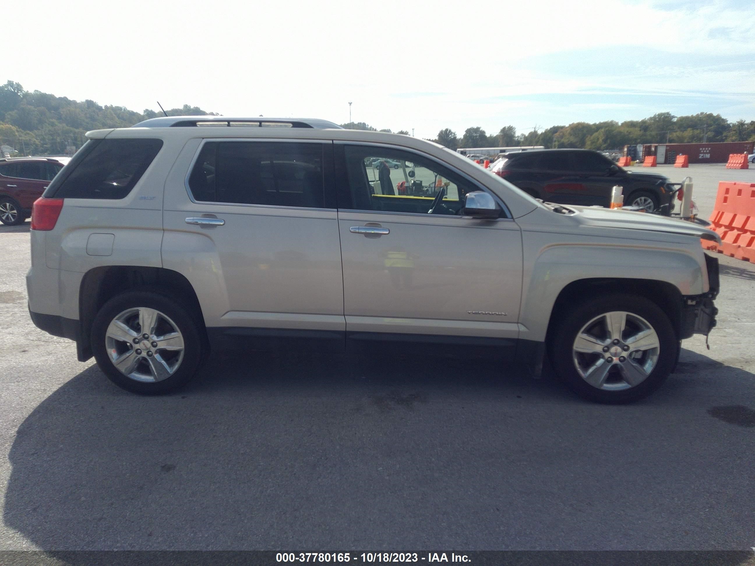 Photo 13 VIN: 2GKFLTE33E6239650 - GMC TERRAIN 