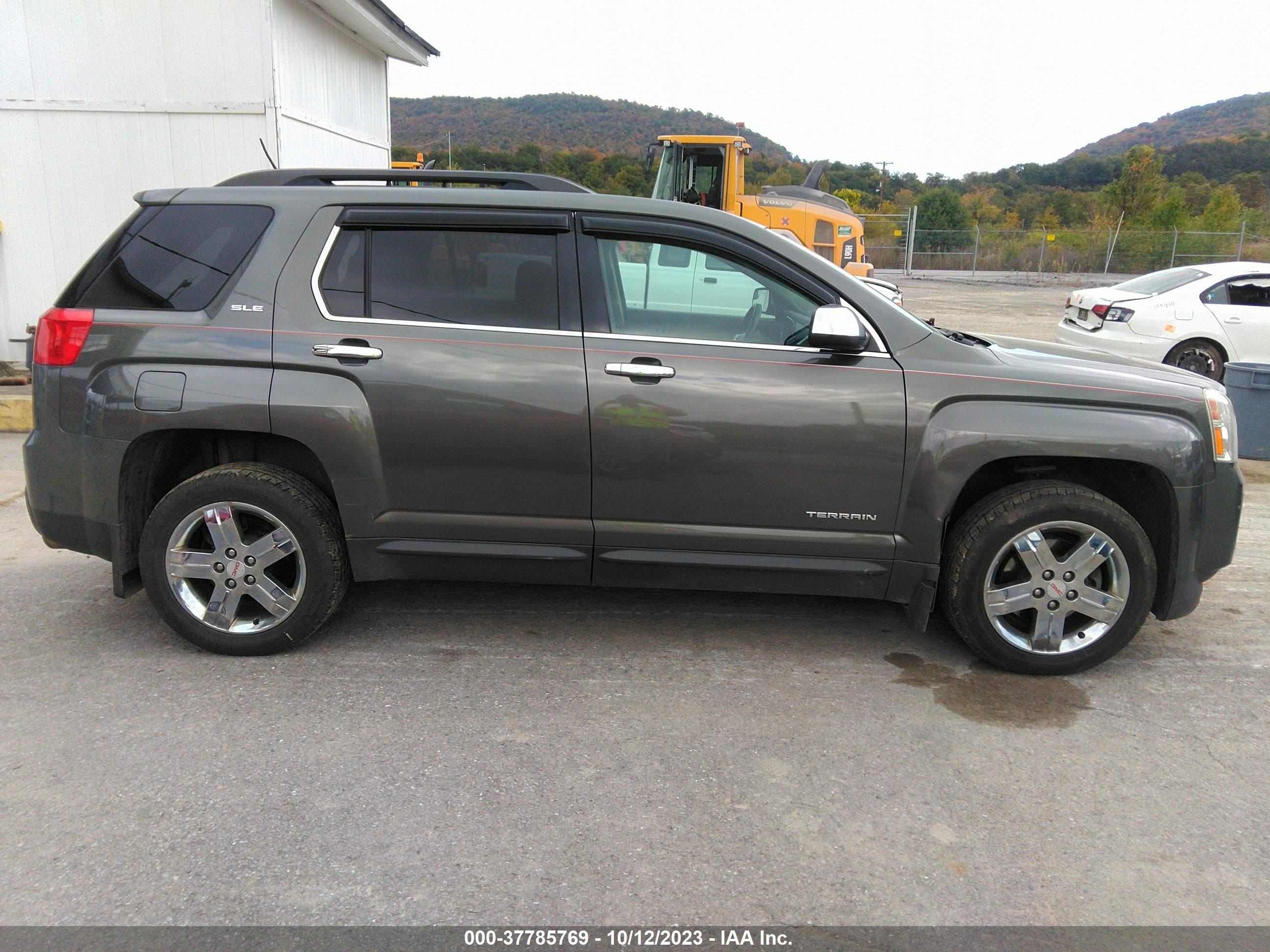 Photo 12 VIN: 2GKFLTE34D6300955 - GMC TERRAIN 