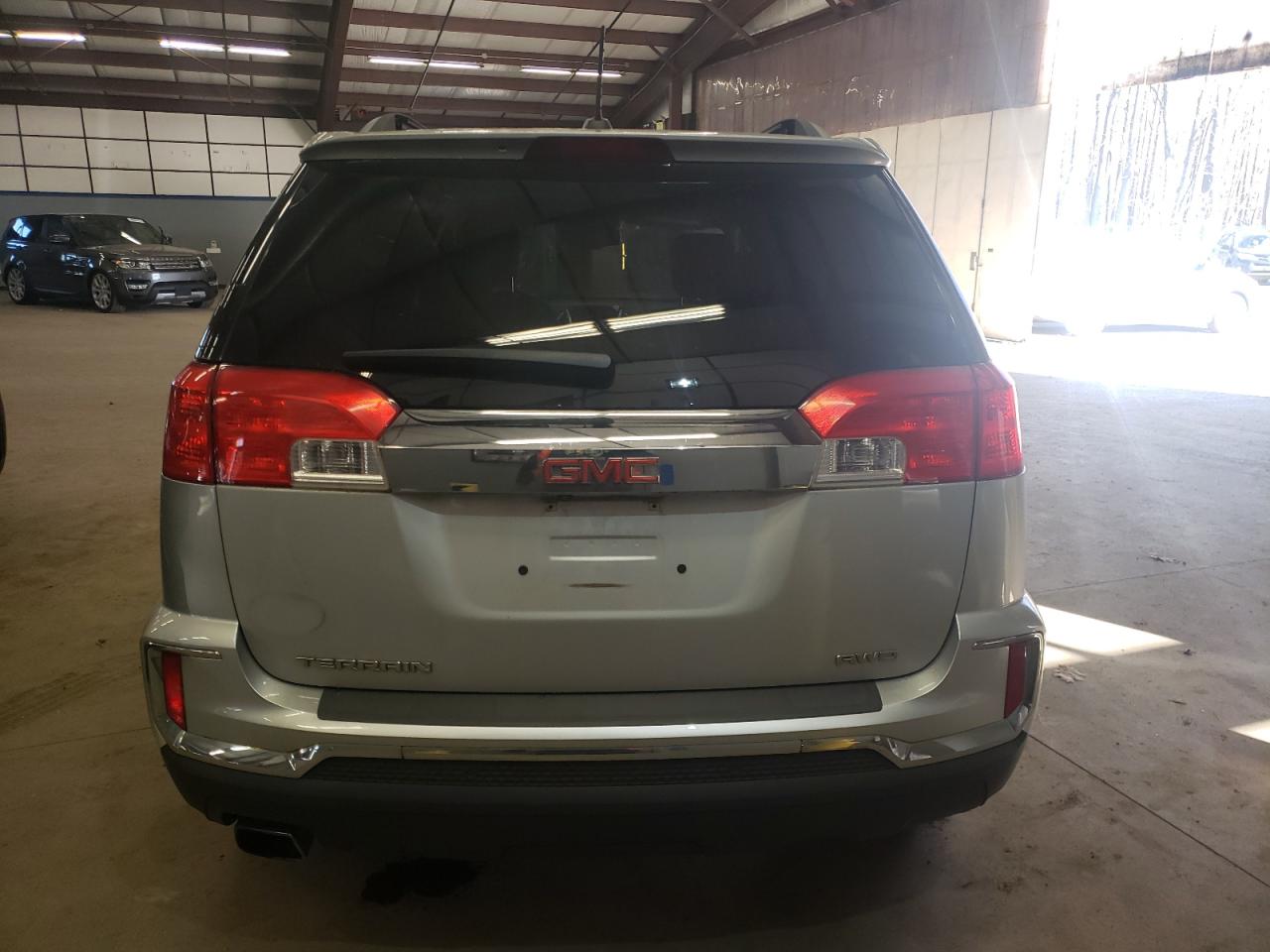 Photo 5 VIN: 2GKFLTEK0G6243925 - GMC TERRAIN 