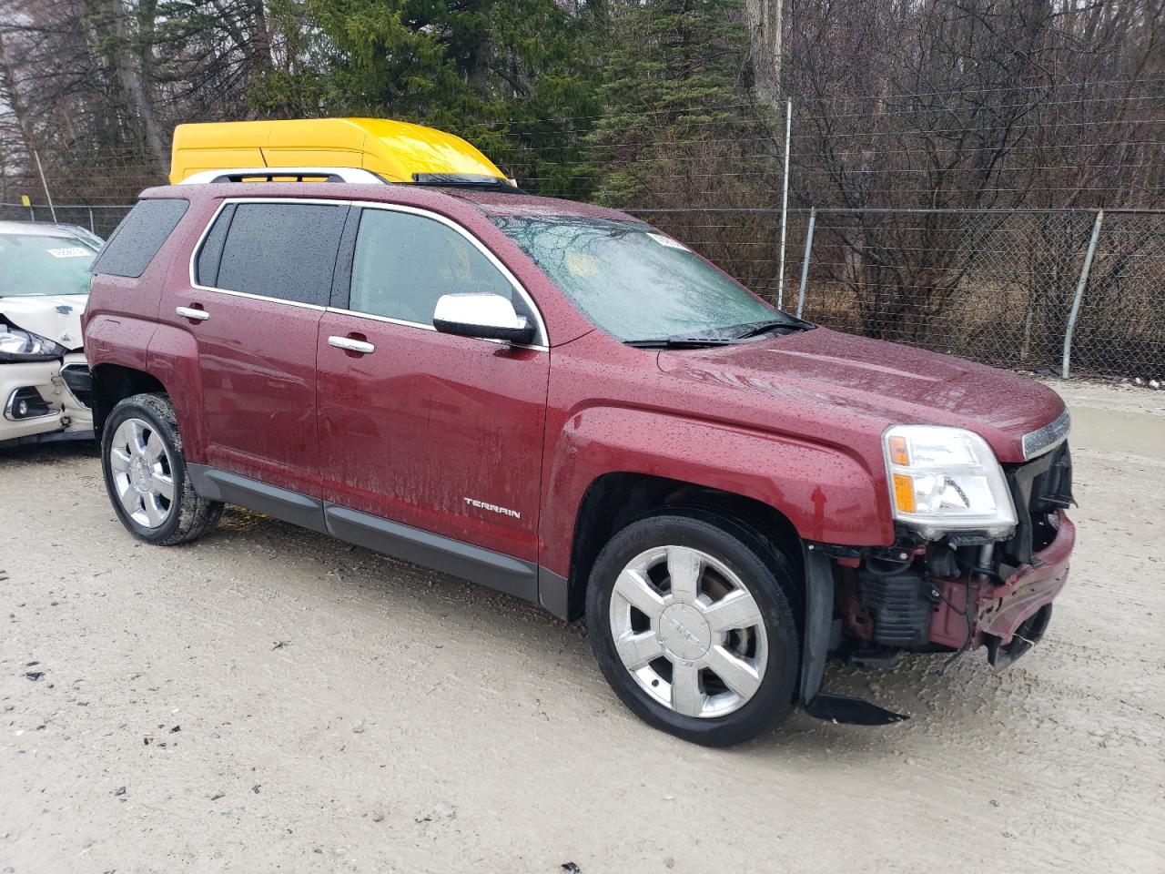 Photo 3 VIN: 2GKFLUE32G6193642 - GMC TERRAIN 