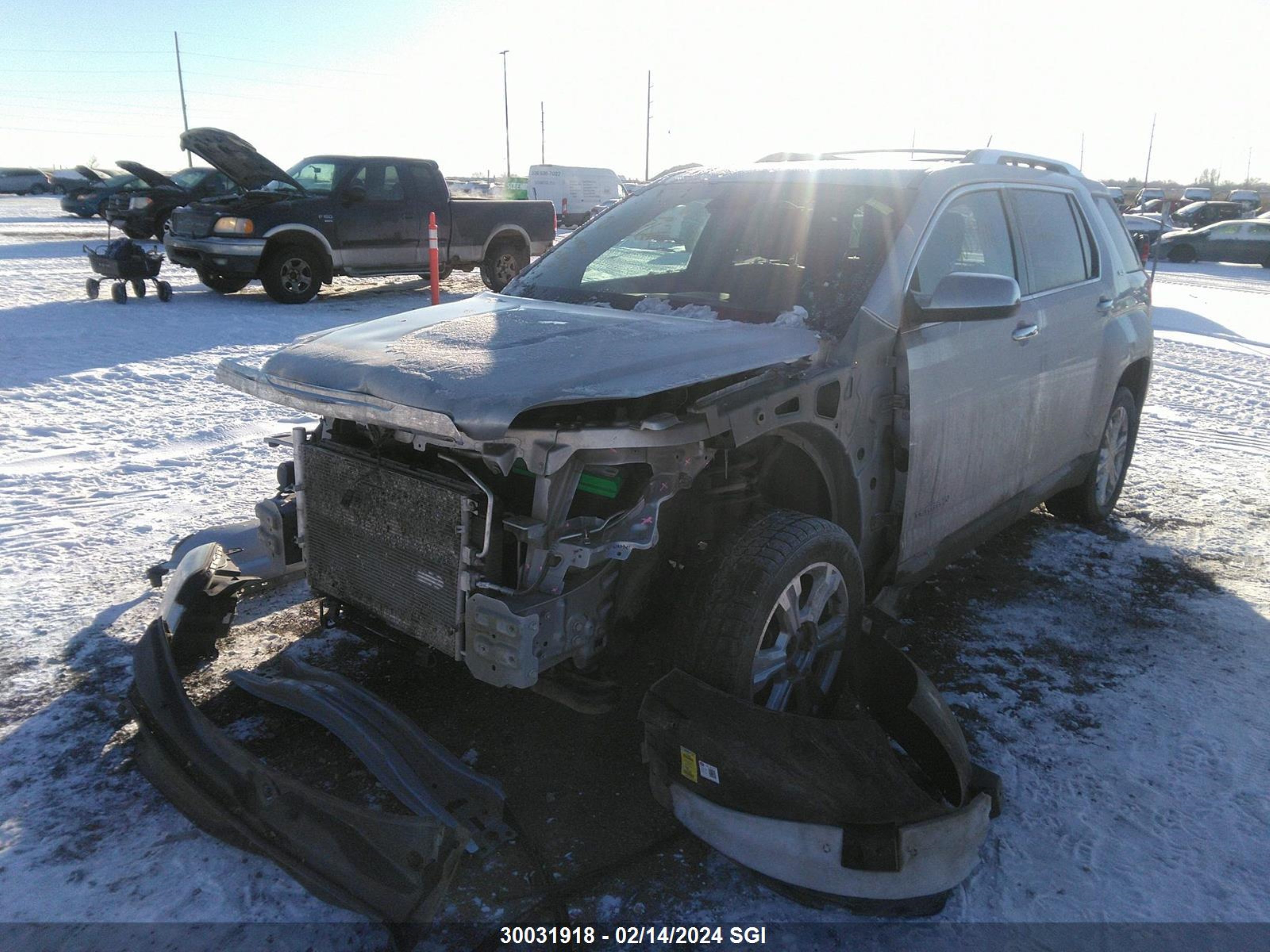 Photo 1 VIN: 2GKFLUE33H6146962 - GMC TERRAIN 