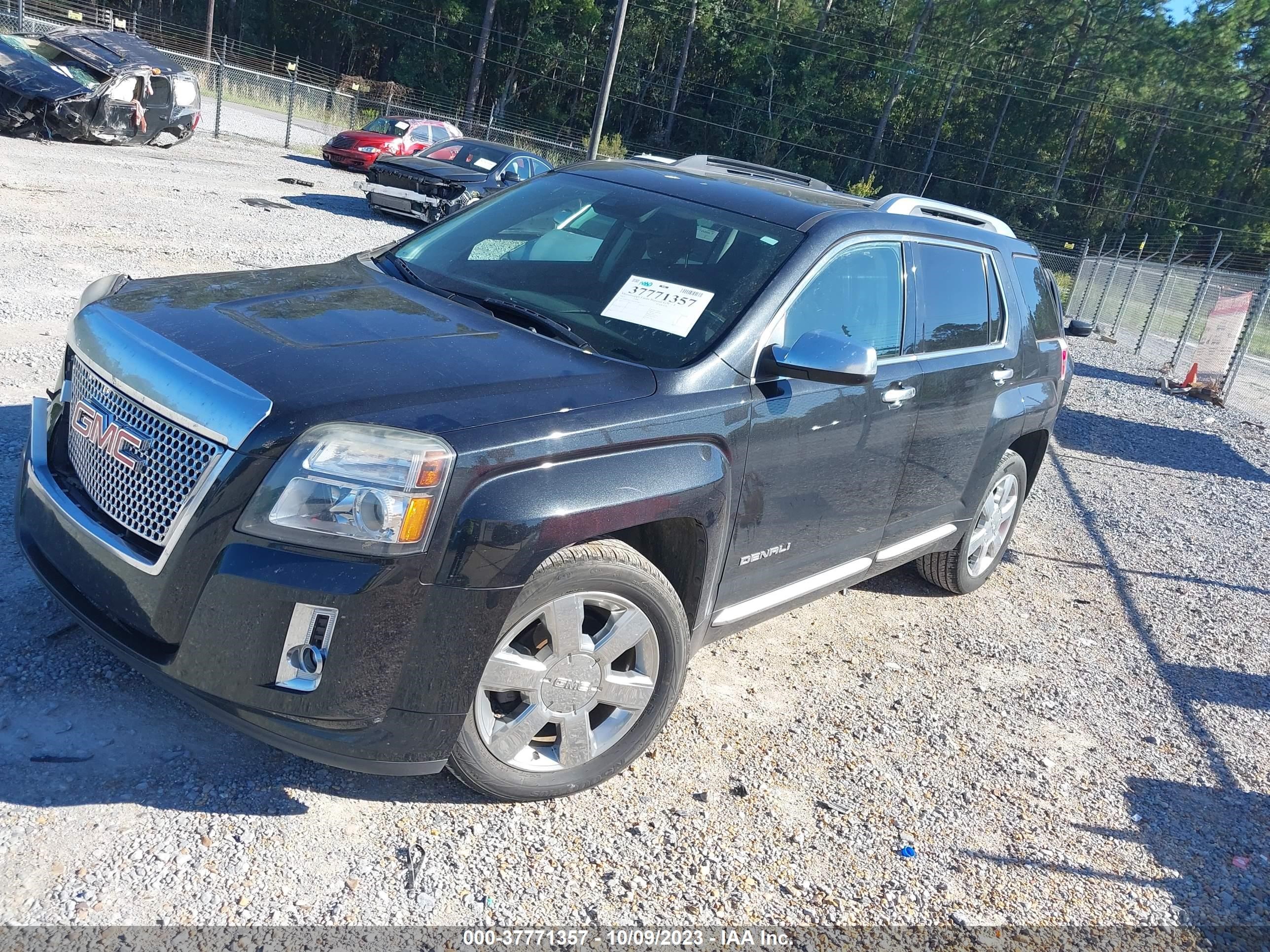 Photo 1 VIN: 2GKFLUE34F6203909 - GMC TERRAIN 