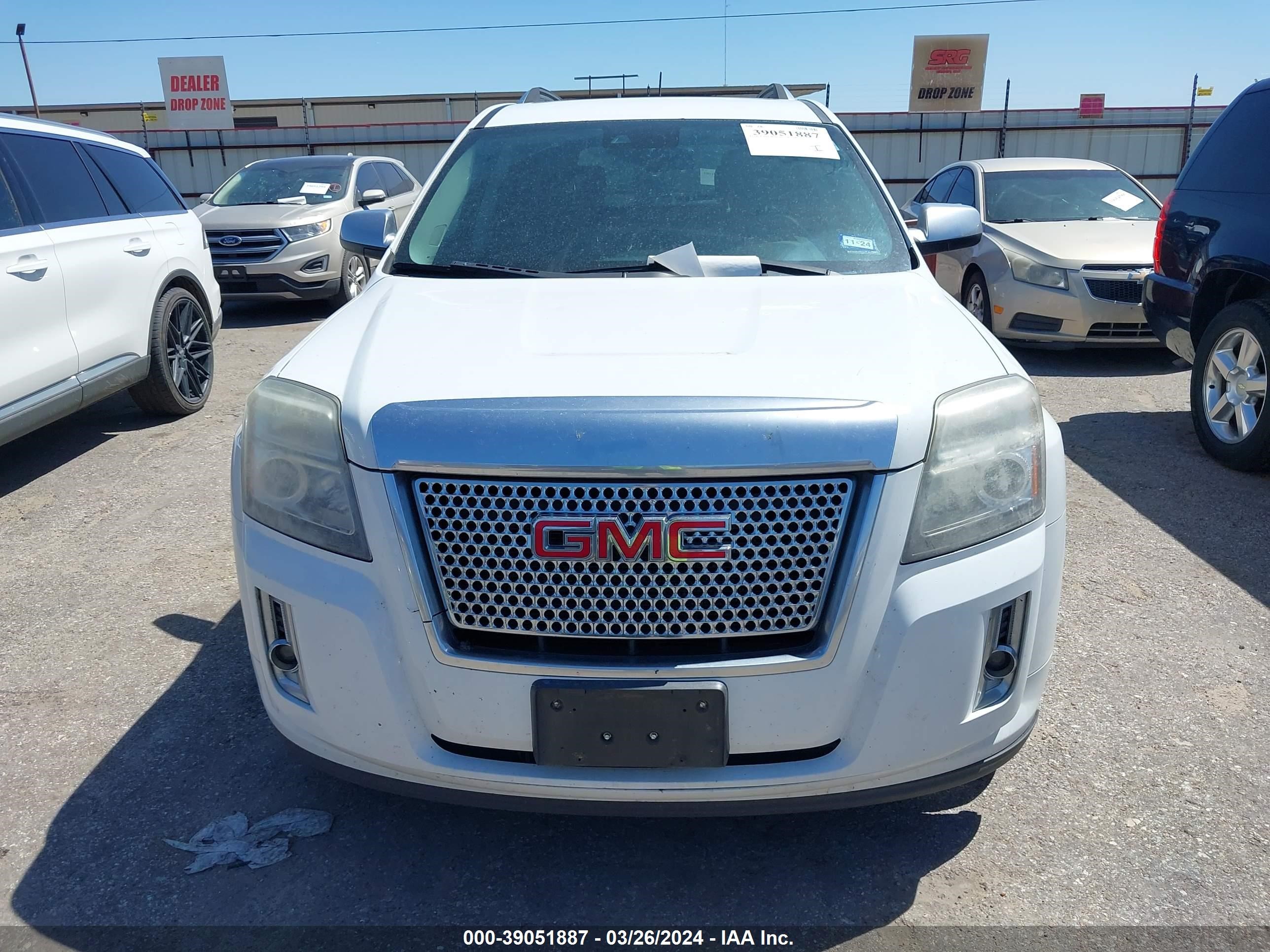 Photo 5 VIN: 2GKFLUE37F6148405 - GMC TERRAIN 