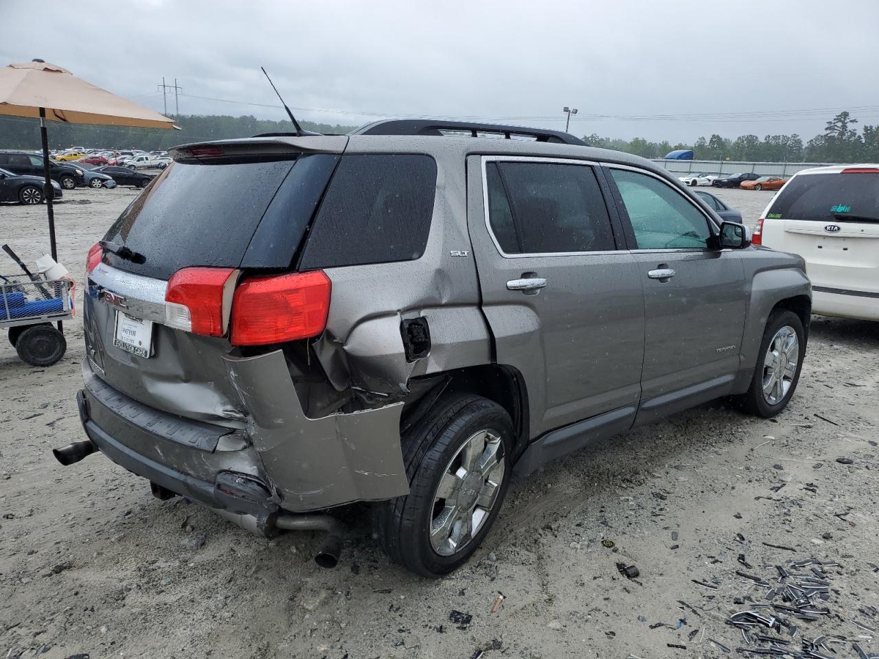 Photo 2 VIN: 2GKFLUE57C6302186 - GMC TERRAIN 