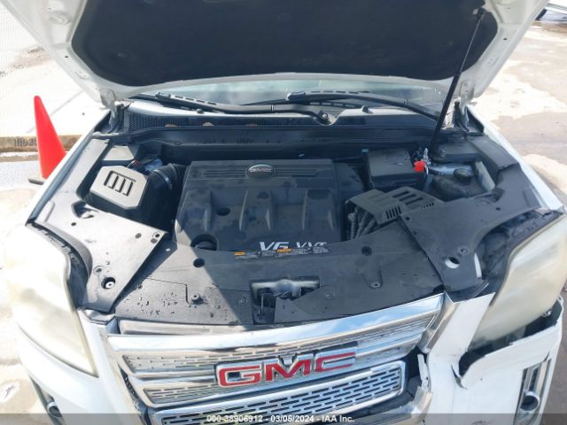 Photo 9 VIN: 2GKFLUE5XC6210814 - GMC TERRAIN 