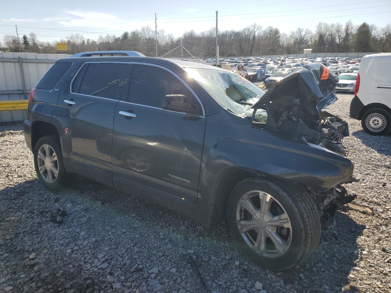 Photo 3 VIN: 2GKFLUEK2H6307194 - GMC TERRAIN 