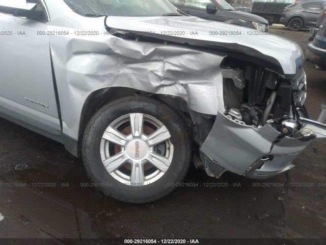 Photo 5 VIN: 2GKFLUEK7G6316889 - GMC TERRAIN 