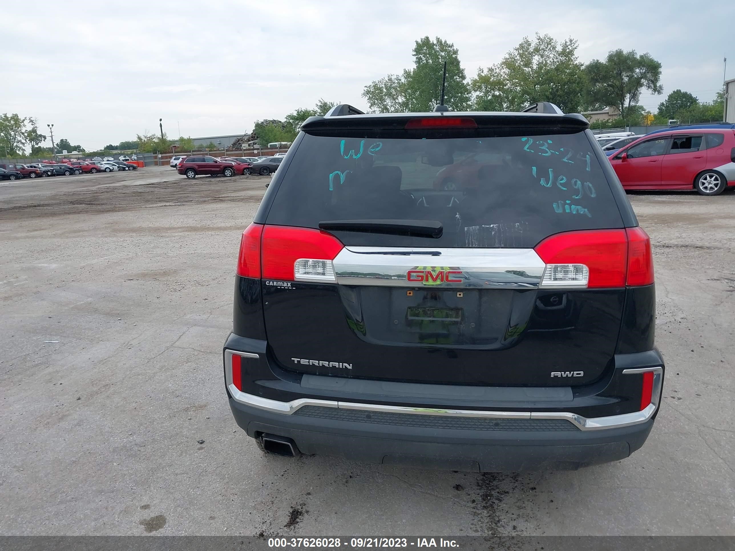 Photo 15 VIN: 2GKFLUEKXG6291843 - GMC TERRAIN 