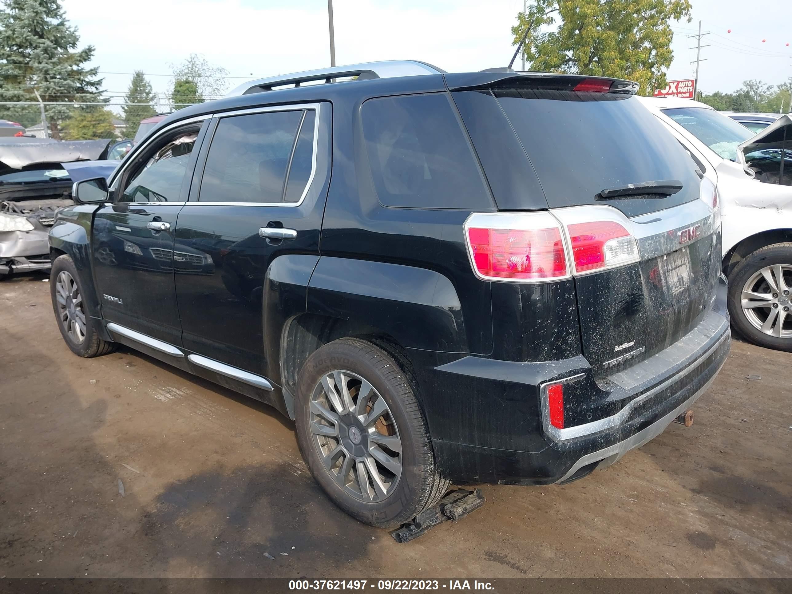 Photo 2 VIN: 2GKFLVE30G6247719 - GMC TERRAIN 