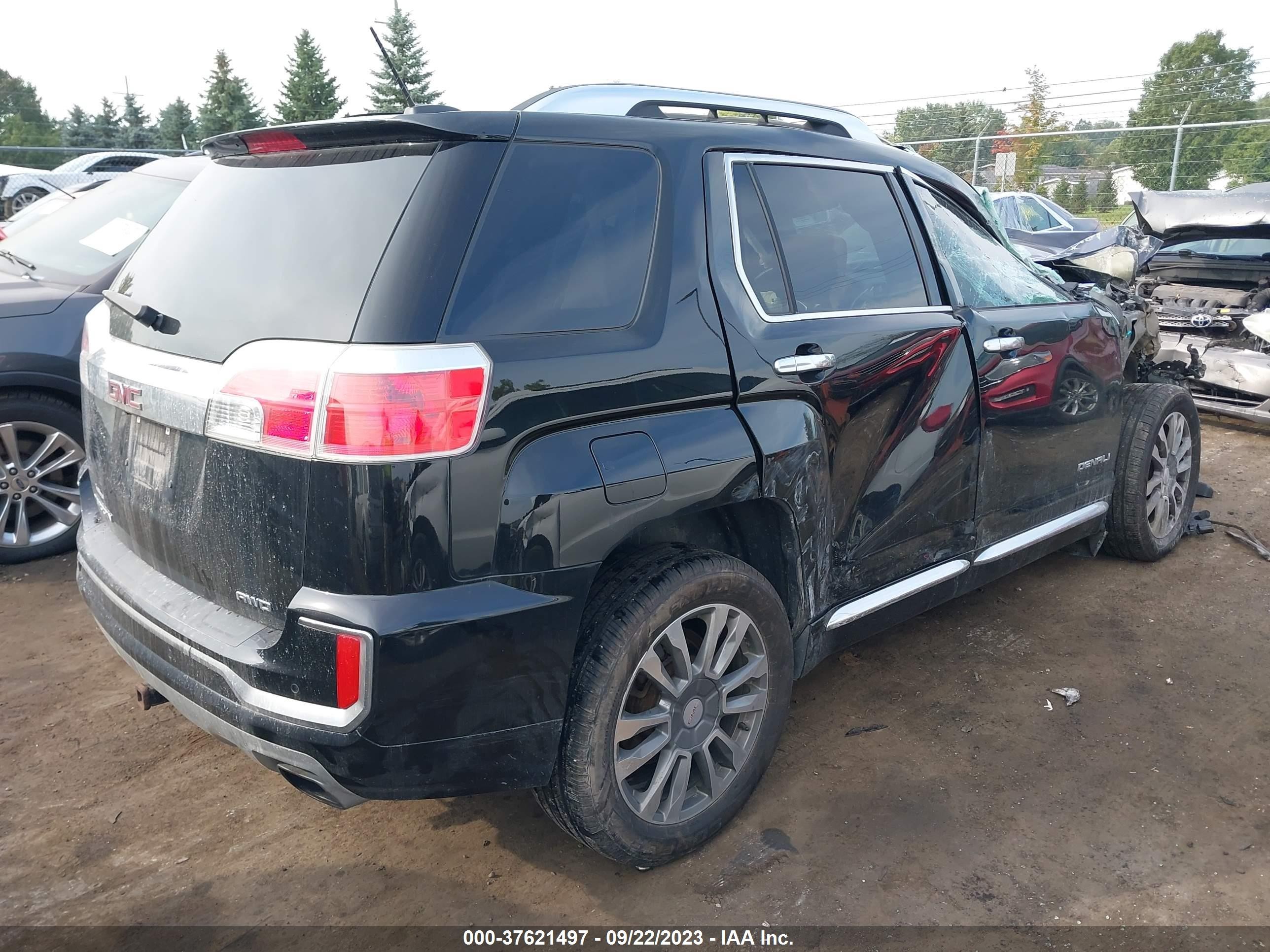 Photo 3 VIN: 2GKFLVE30G6247719 - GMC TERRAIN 