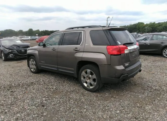 Photo 2 VIN: 2GKFLVE56C6305070 - GMC TERRAIN 