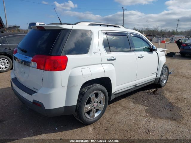 Photo 3 VIN: 2GKFLVEK2C6215100 - GMC TERRAIN 