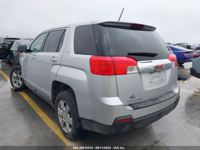 Photo 2 VIN: 2GKFLVEK2F6125062 - GMC TERRAIN 