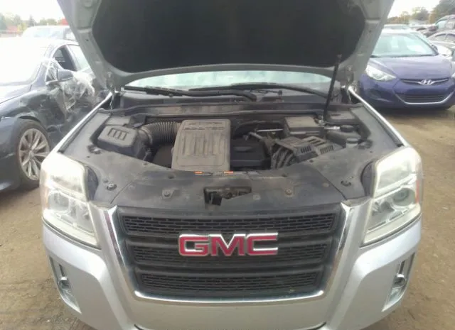 Photo 9 VIN: 2GKFLVEK3C6175819 - GMC TERRAIN 