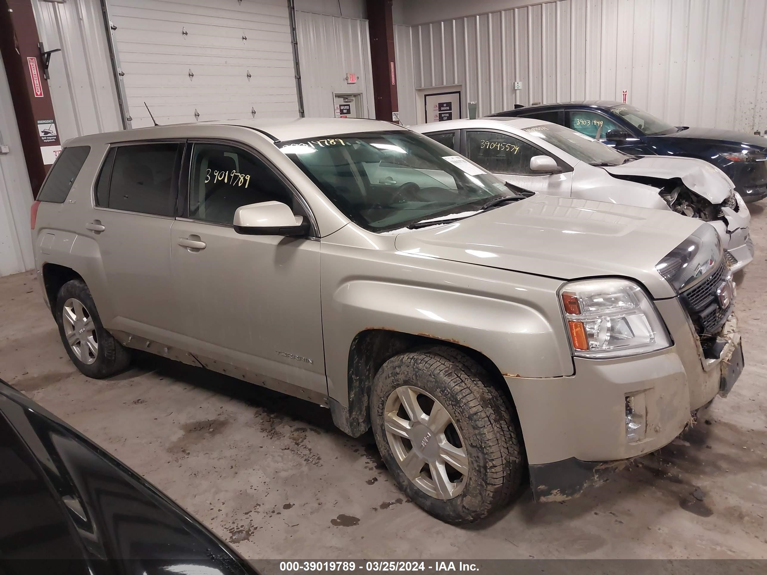 Photo 12 VIN: 2GKFLVEK6E6336389 - GMC TERRAIN 